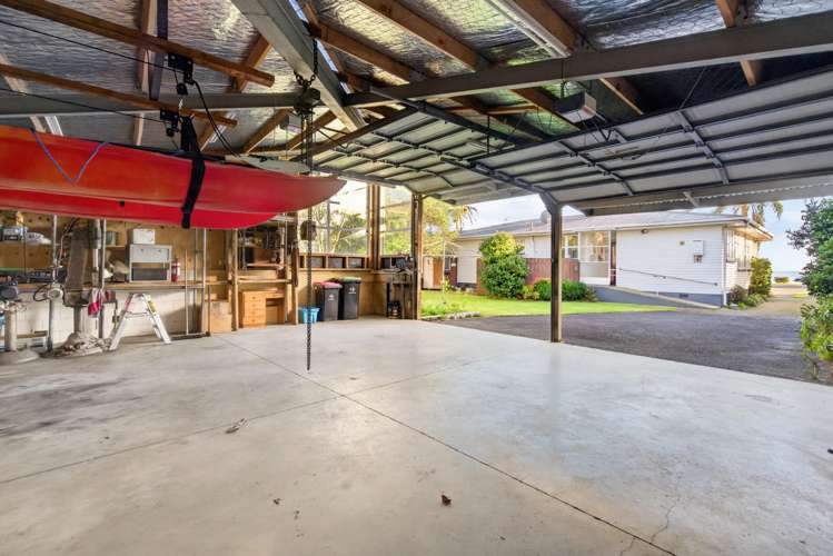 102 Harbour Drive Otumoetai_14