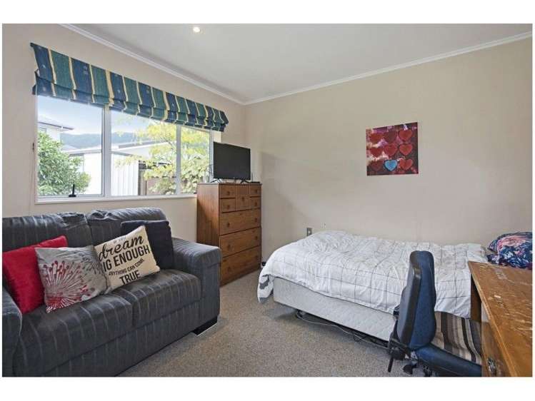 33 Rochfort Drive Richmond_15