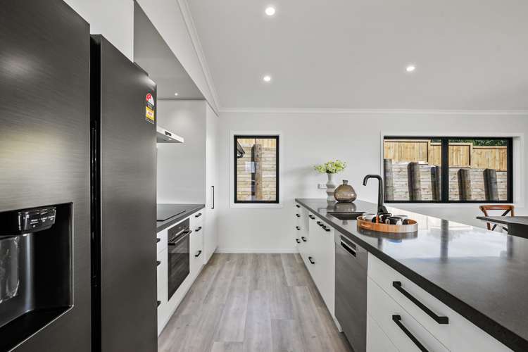 2/12 Whitmore Street Kihikihi_5