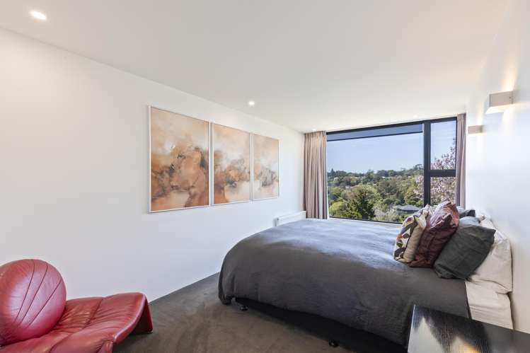 5 Barrett Street Westown_15