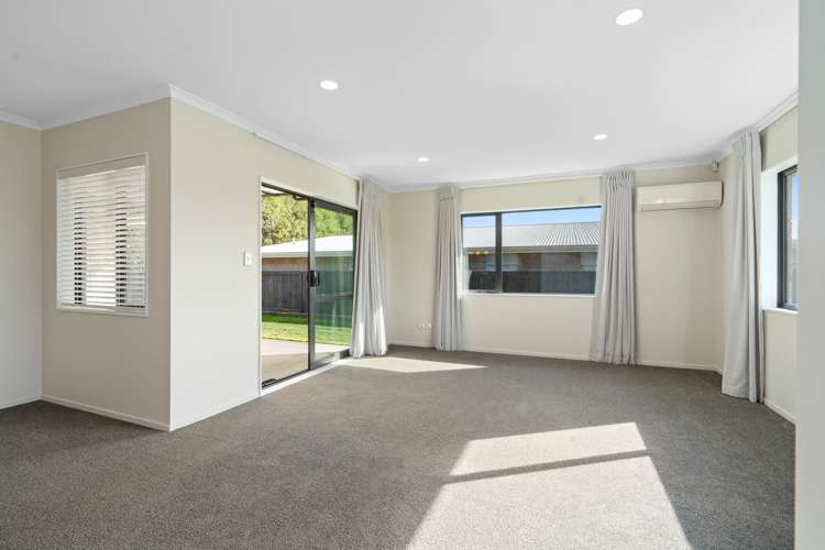 13 Alpers Ridge Leamington_5