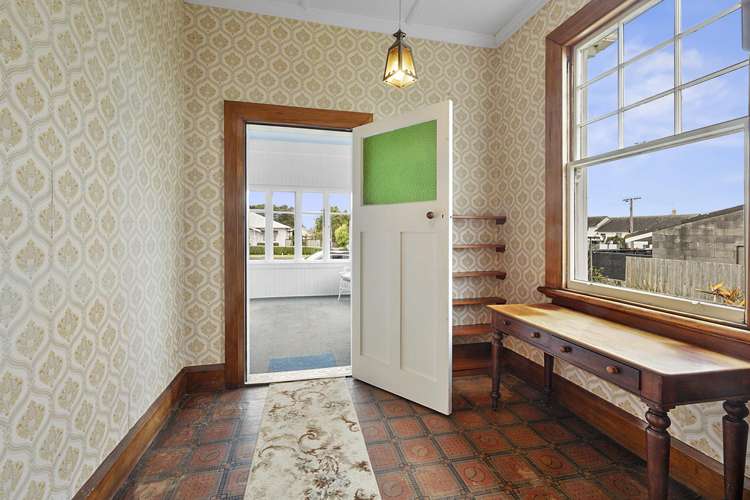 17 Barrett Street Westown_12