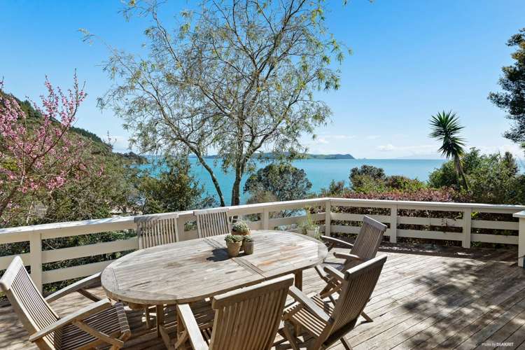 189 Kawakawa Bay Coast Road Kawakawa Bay_12