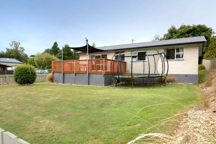 38 Irvine Street Lawrence_11