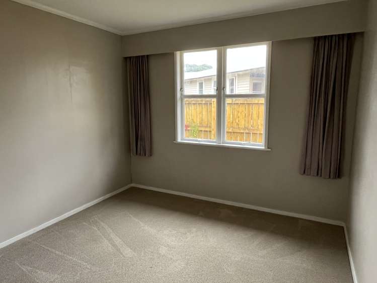 111 Ruamahanga Crescent Terrace End_12