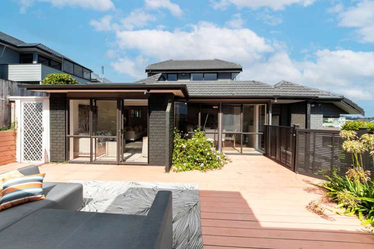 2/2 Basilton Close Bucklands Beach_11