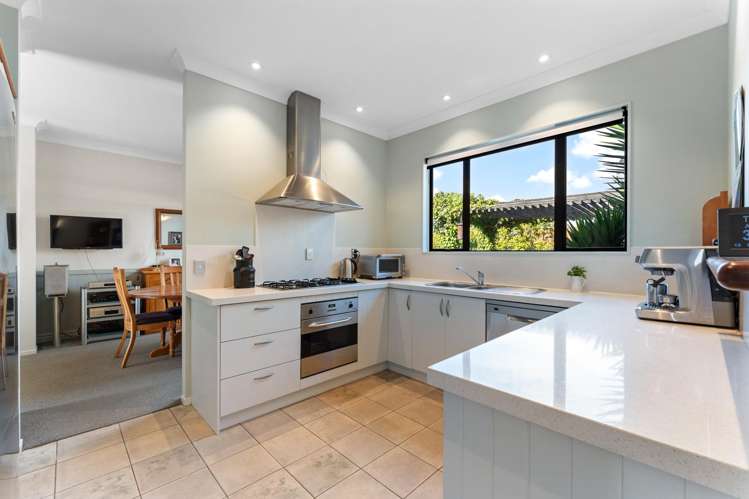 15 Solan Drive Waimauku_3