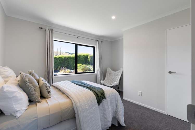 67 Albert Road Tokomaru_24