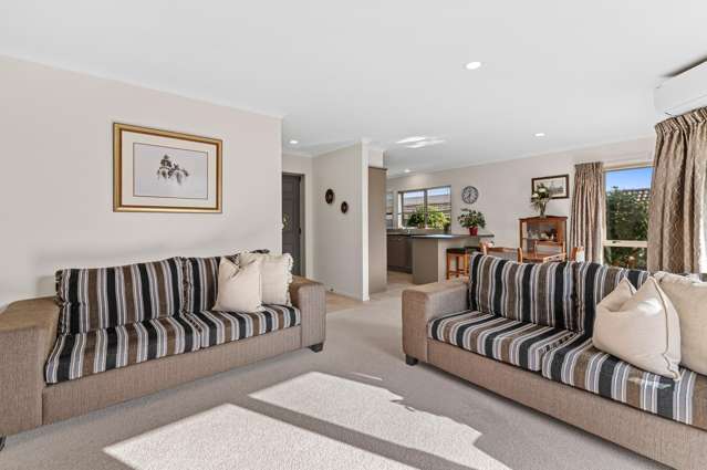 16a Basley Road Owhata_3