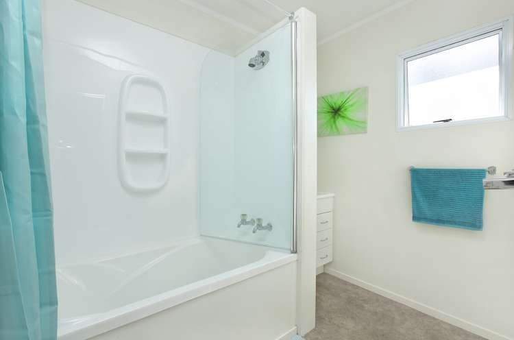 8a Youth Street Mount Roskill_9