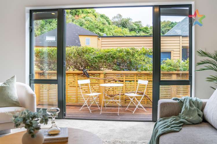 8 Futuna Close Karori_3