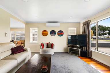 343 Kennedy Road_2