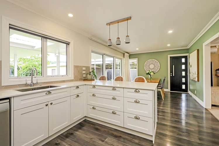 27 Hammond Road Taradale_7