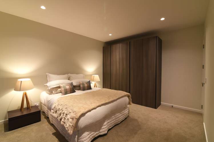 38 Falconer Rise Jacks Point_11