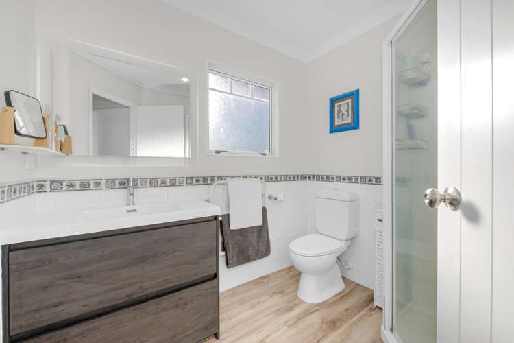 7 Redcastle Drive East Tamaki_7