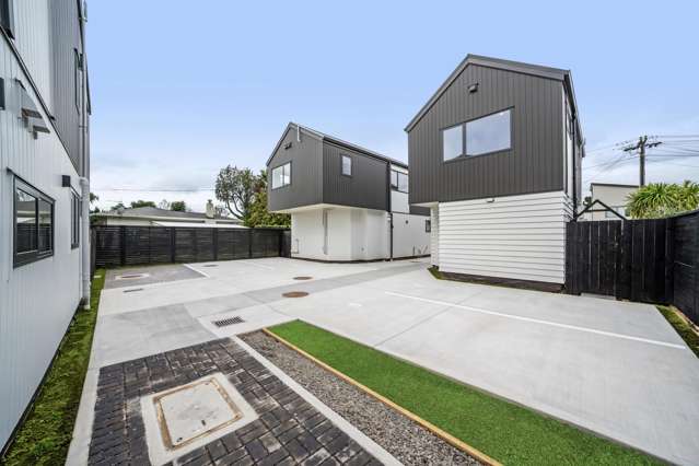3/25 Swan Crescent Pakuranga_1