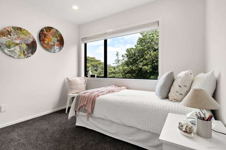 71 King George Avenue Epsom_13