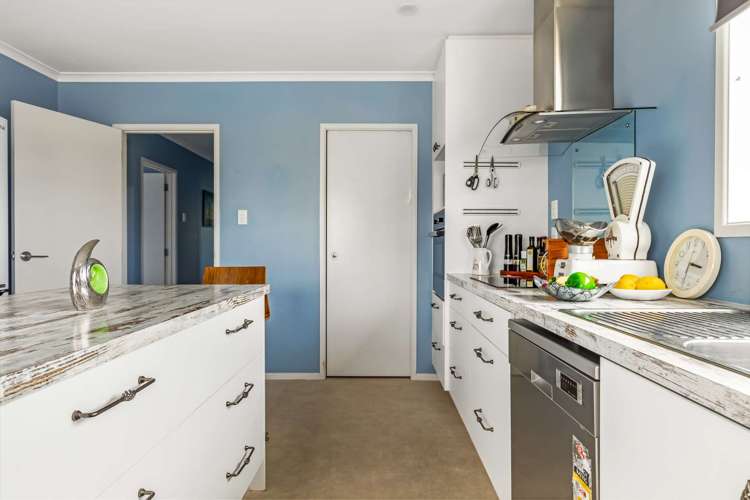 22 Kowhai Avenue Edgecumbe_7