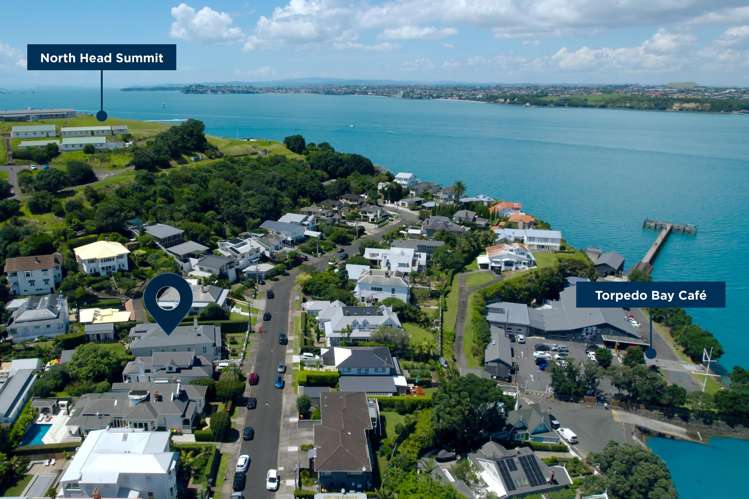 15 Jubilee Avenue Devonport_34