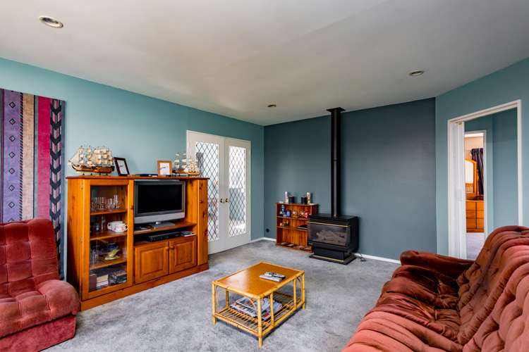 2/37 Roydon Drive Templeton_1