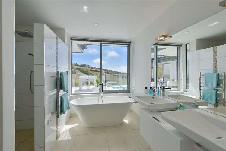 8 Rapanui Ridge Redcliffs_20