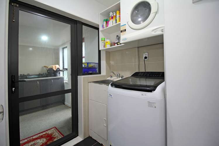 12 Masters Place Favona_11