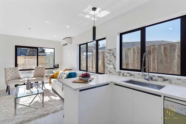 Modern spacious family home waiting for you