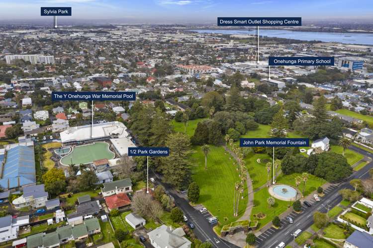 1/2 Park Gardens Onehunga_13