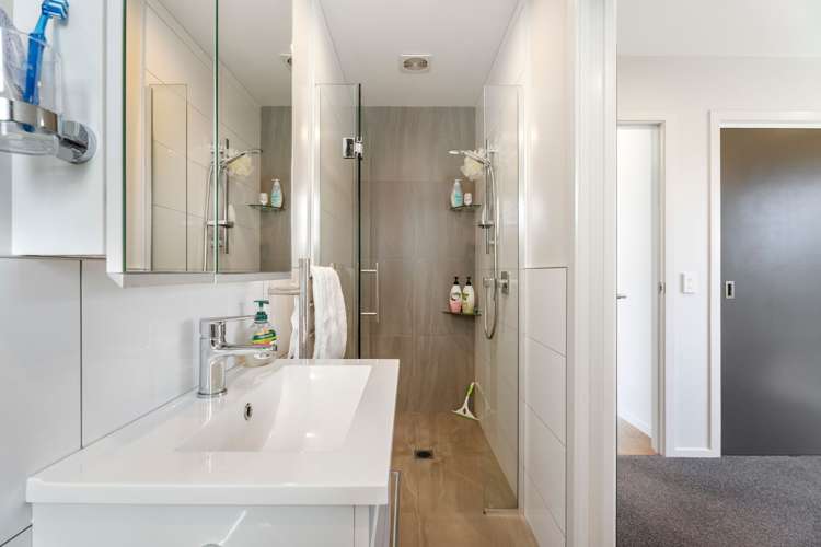 105 Rangiora Crescent Matarangi_12