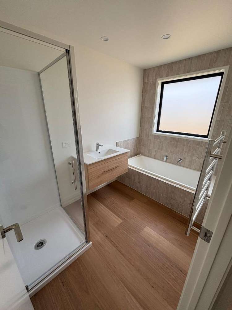 241 Adler Drive 1115_10