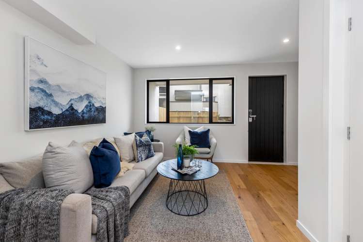 8/32 Karori Crescent Orakei_10