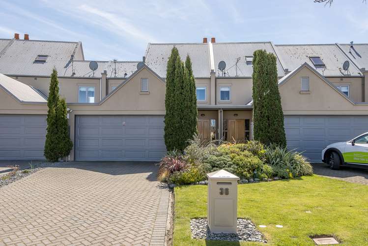 36 Beechwood Drive Northwood_19