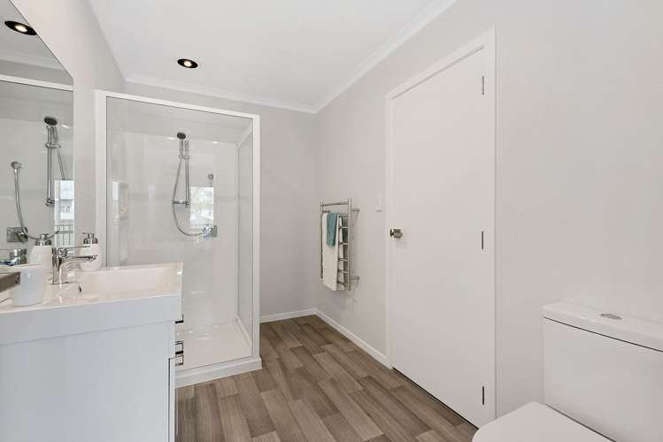 2/13 Jones Crescent Melville_3