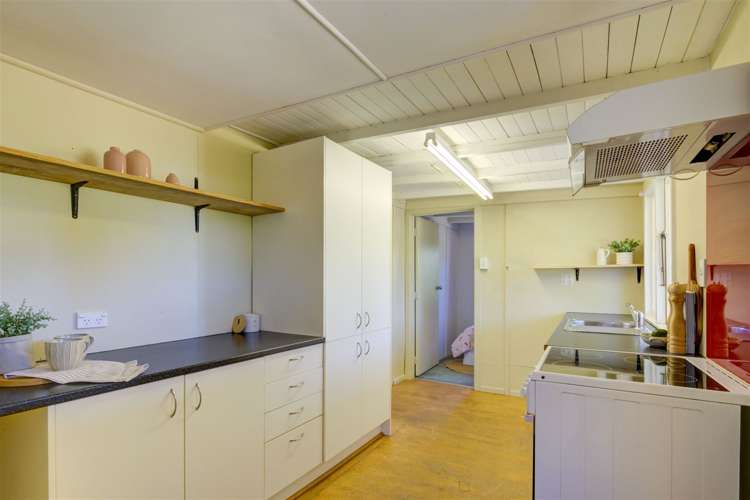 28 Rotten Row Waikuku Beach_5