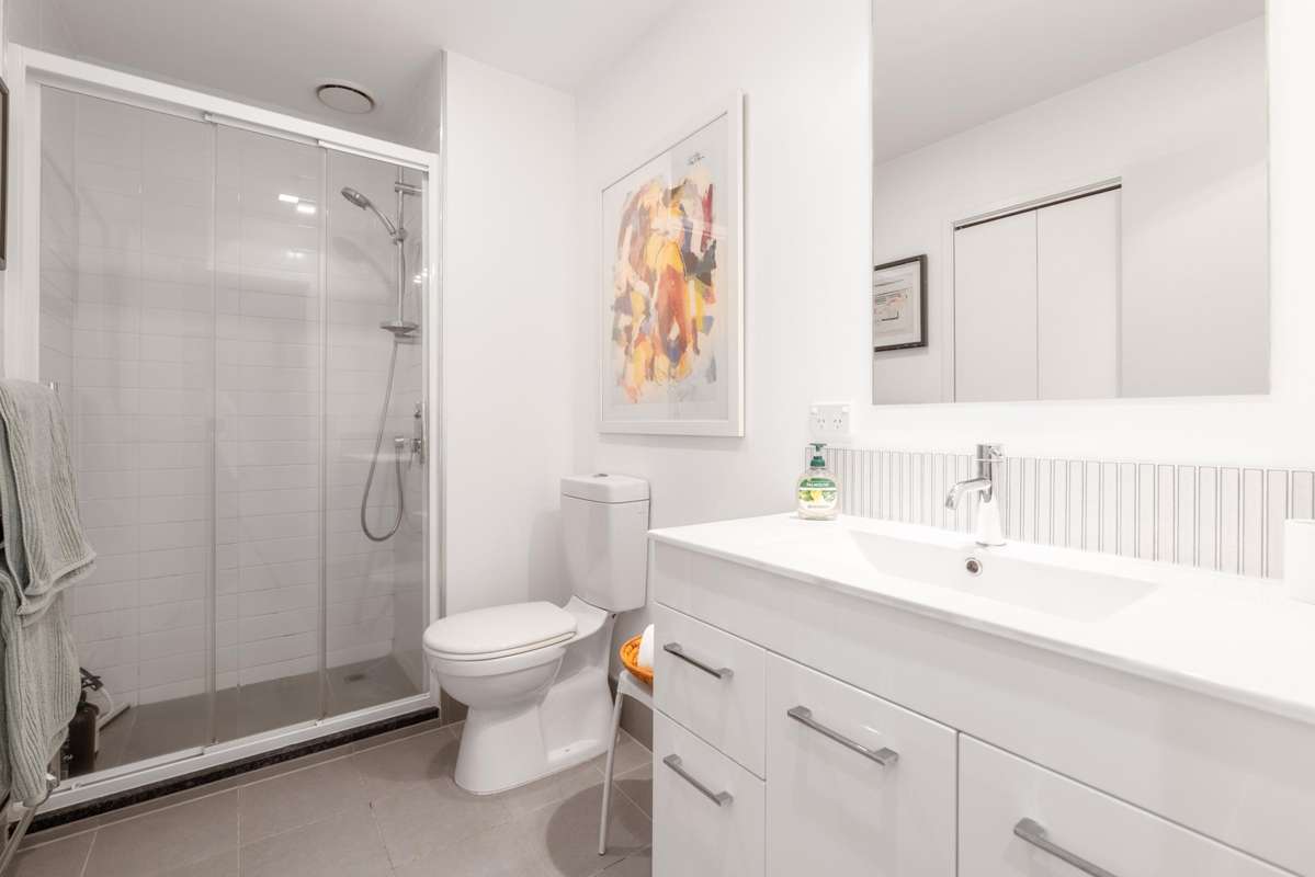 2H/39 Mackelvie Street_2