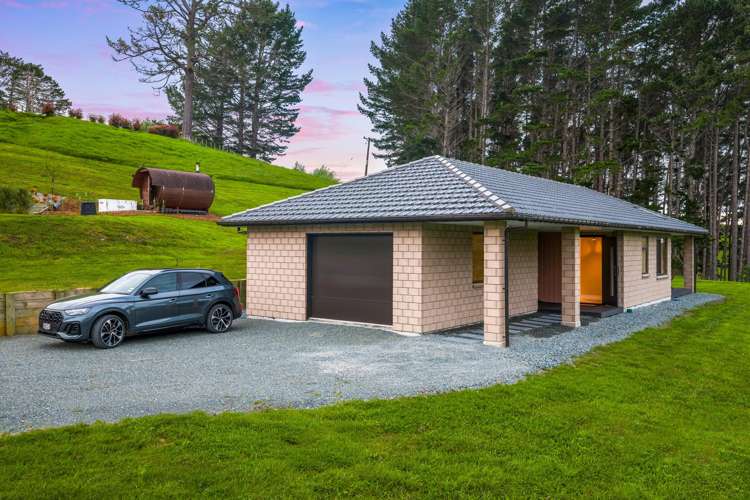 329 Hepburn Creek Road Warkworth_29