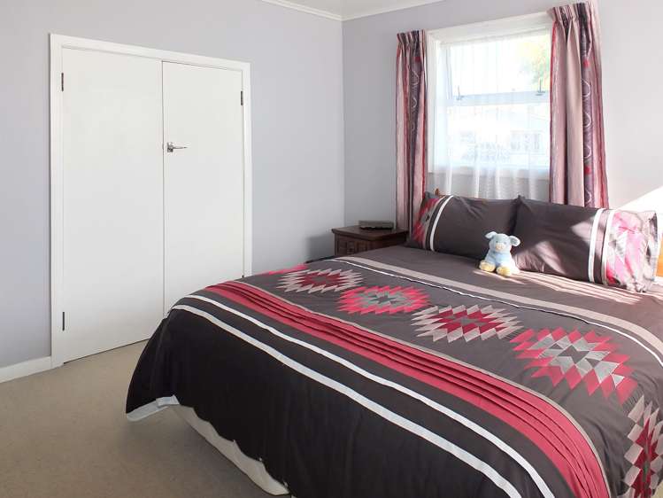 8 Jenks Street Foxton_15