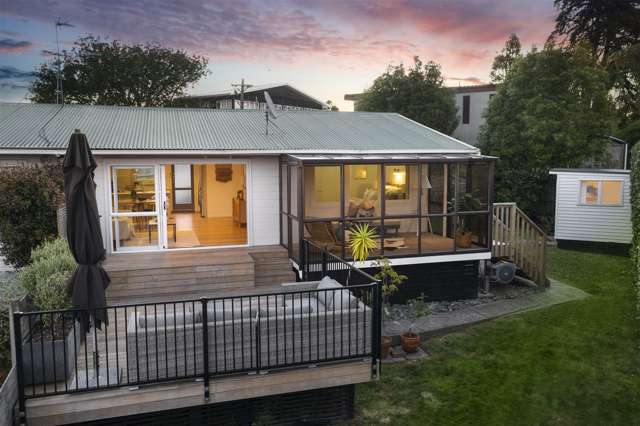 1/23a Gladstone Road Northcote_1