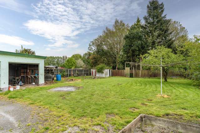 10 Burns St Milton_2