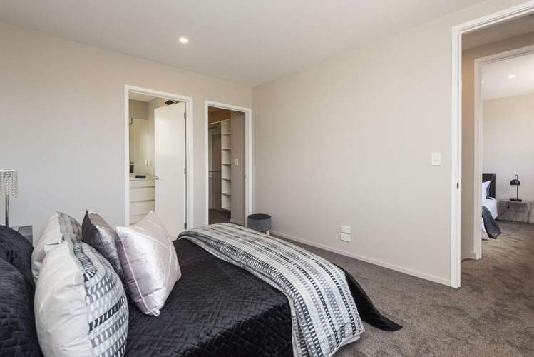 2/16 Grants Road 1505_6