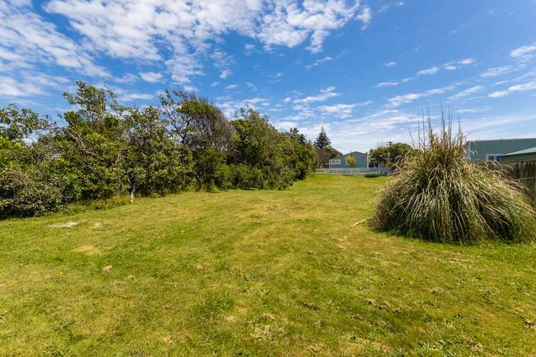 6 Kapiti Lane Otaki Beach_20