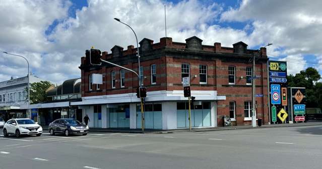 Prime corner profile on Dominion Road