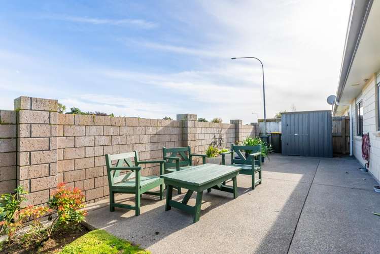 5/3 Georgia Grove Paraparaumu_16