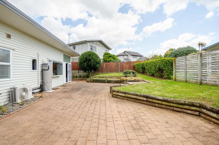 363 Cobham Drive Hillcrest_14