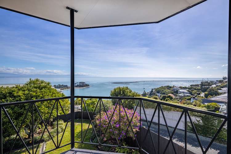 100 Princes Drive Britannia Heights_3