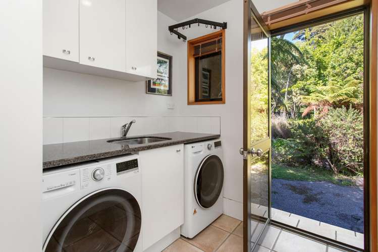 46 Woodills Road Akaroa_16