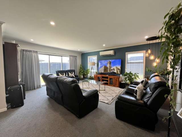 4 Hikawera Drive 10481_3