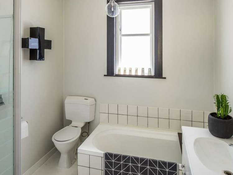 379 Karori Road Karori_10