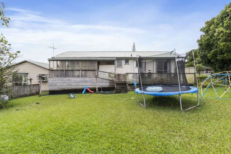 17 Roick Parade Glen Eden_9