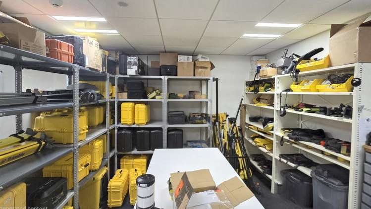 2/1 Show Place Addington_10